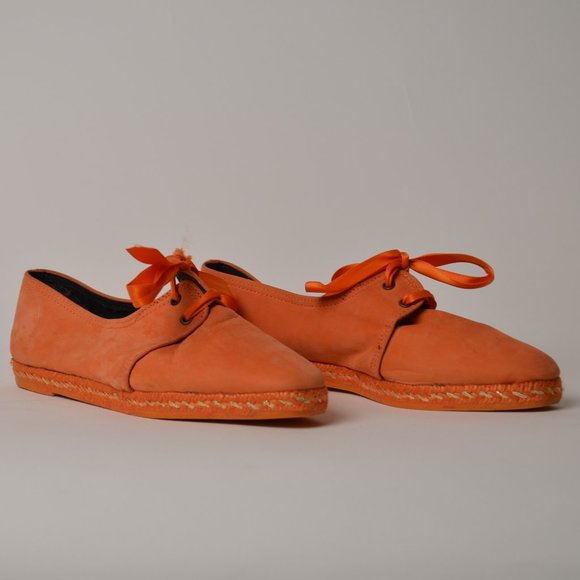 Orange Flats - Picture 2 of 8